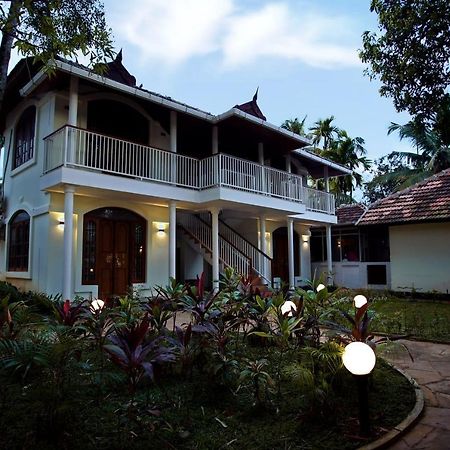 Bamboo Lagoon Backwater Front Resort Alappuzha 외부 사진